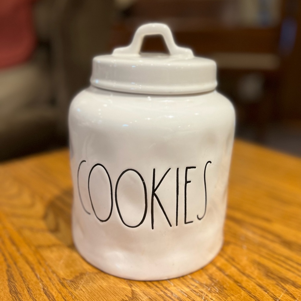 Rae Dunn Cookie Jar